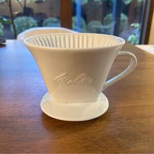 White Ceramic Melita Pour-over Coffee Dripper